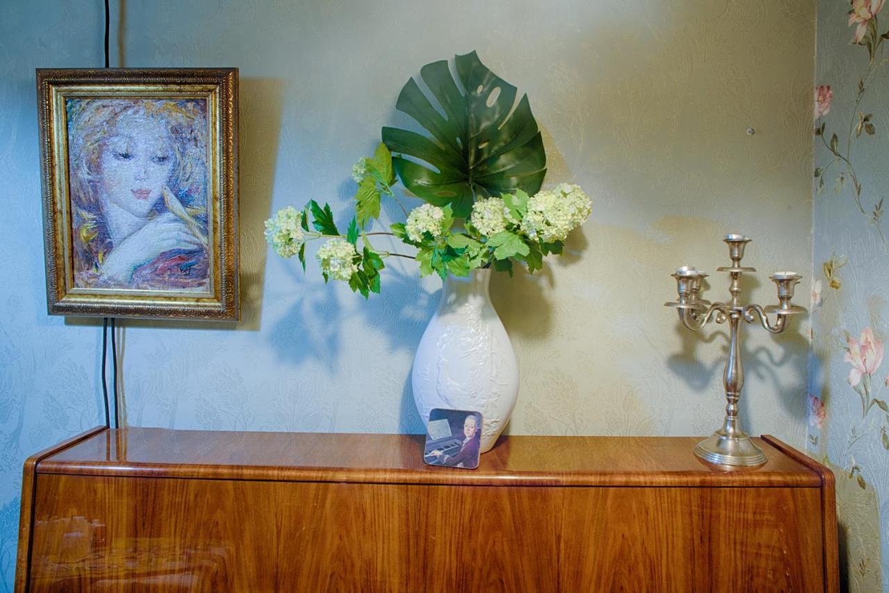 Tatin - Hotel & Cafe In Mtsʼkhetʼa エクステリア 写真